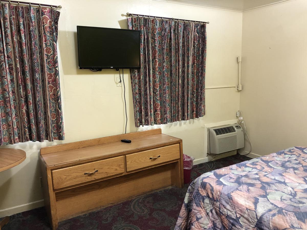 Budget Inn Портланд Екстериор снимка